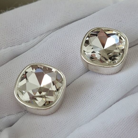 Earrings Silver Tone Crystal Rounded Square Studs #0063 - Picture 9 of 9